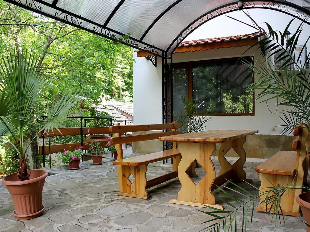 Rooms For Rent - Villa Desi Varna Exterior photo